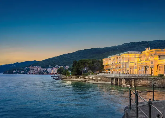 Otel Kvarner - By Liburnia & Opatija